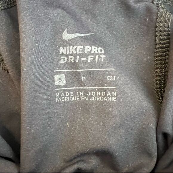 Nike Pro High Rise 7/8 Leggings Women's Black Red DA0570-010 Gym | Size S - Picture 10 of 13